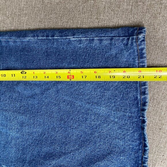 Wrangler Bermuda Denim Jean Shorts Men's 40 High Rise Blue Casual - Picture 12 of 15